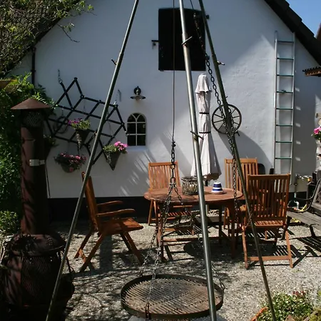 Frey - Ueber Zwei Etagen Mit Terrasse * Eggebek