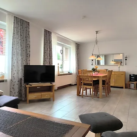 Frey - Ueber Zwei Etagen Mit Terrasse